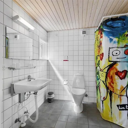 1438-aakirkeby-sortspaettevej-10 Tatil Evi *